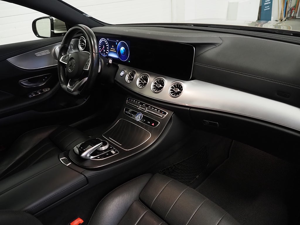 Mercedes-Benz E200 200 4MATIC Coupé Aut AMG Burmester Pano Widescreen Navi