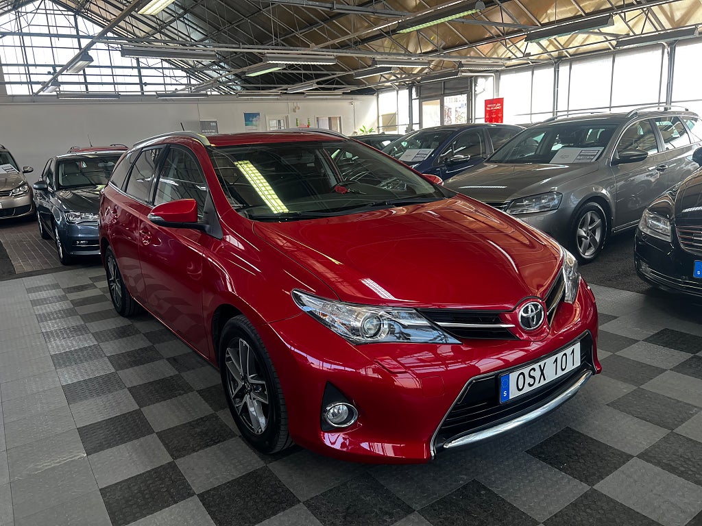 Toyota Auris Touring Sports 1.6 Valvematic Edition Feel " 6500 mil "
