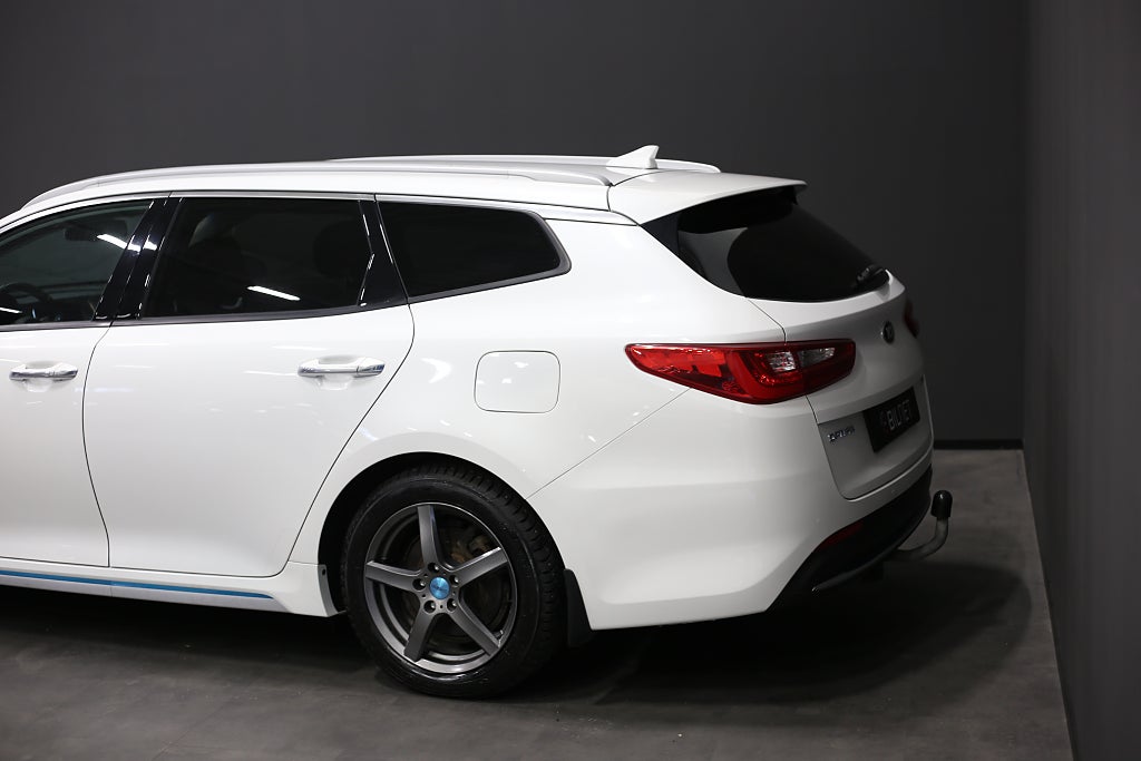 Kia Optima SW Advance Plug-in *3,99%* Hybrid Kamera Drag Sv-Såld