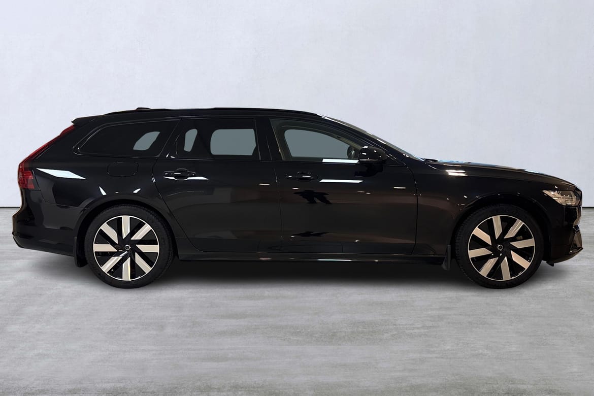 Volvo V90 T6 Plus Dark Nordic Edition 2025, kuva 3/10