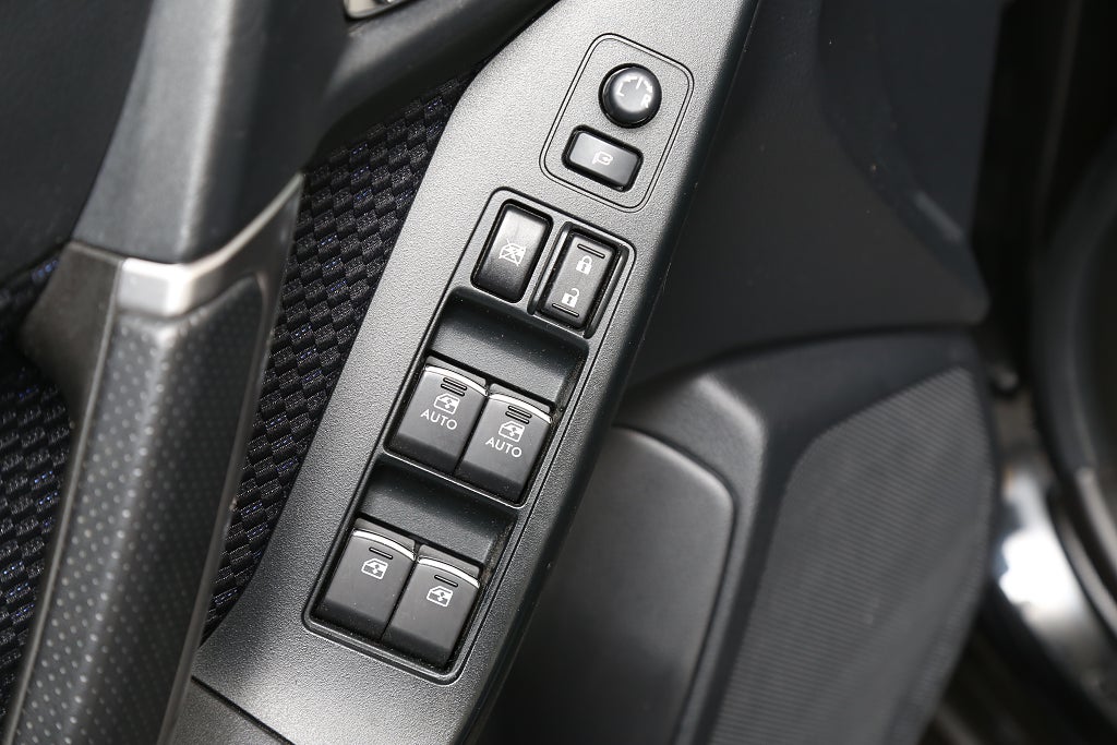 Subaru Forester 2,0D 147hk XS AWD Aut Extraljus Motorvärmare Drag 2016