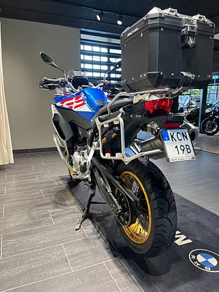 BMW F850GS Adventure / 3,45% ränta /Toppbox / Extraljus / Motorbågar