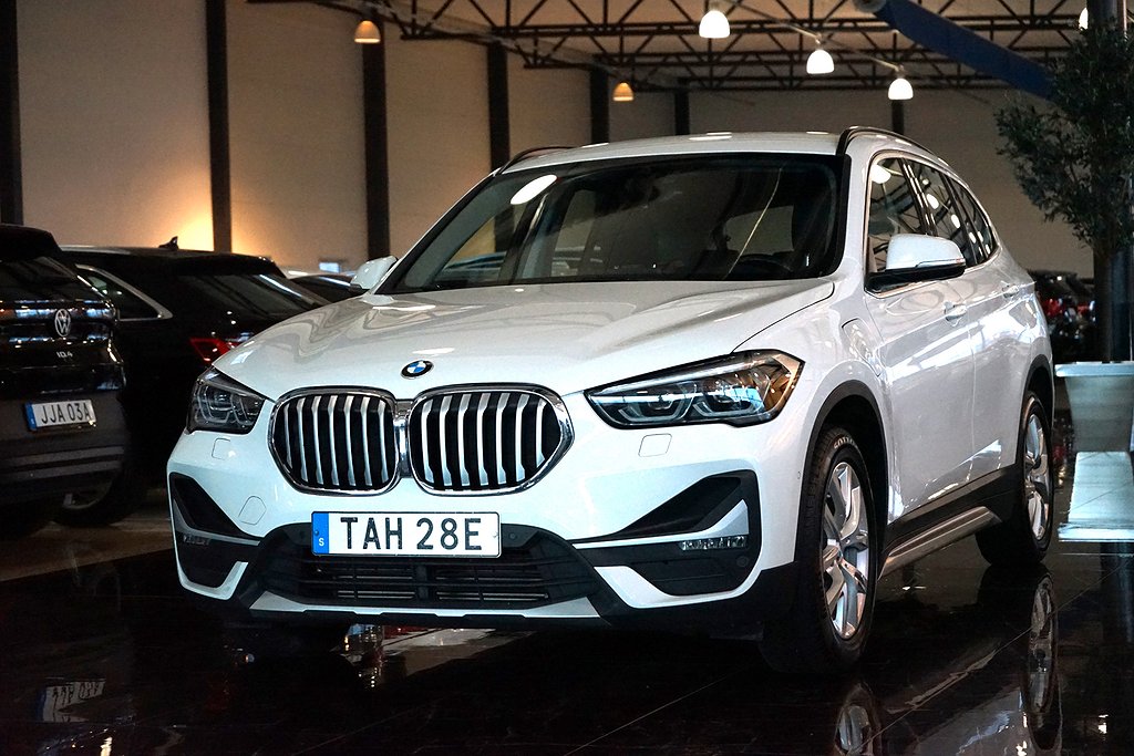 BMW X1 xDrive25e Steptronic x Line Plugin Hybrid Navi  