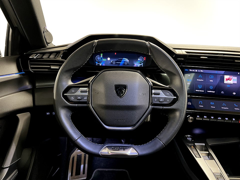 Bild på Peugeot 308 5D GT PHEV 225hk Aut PANORAMAGLASTAK HIFI FOCAL