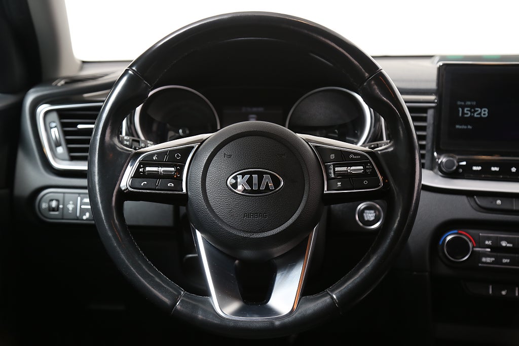 Kia Ceed Sportswagon Plug-in Hybrid 141hk Dragkrok Nybilsgaranti 2021