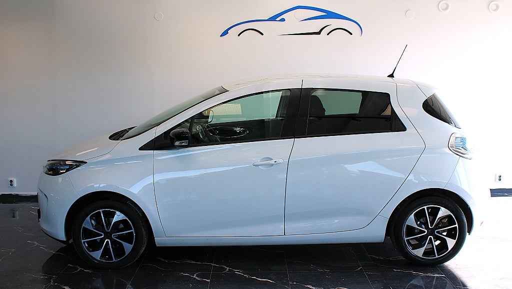 Renault Zoe R110 41 kWh Friköpt Batteri Avdragbar Moms Nyservad