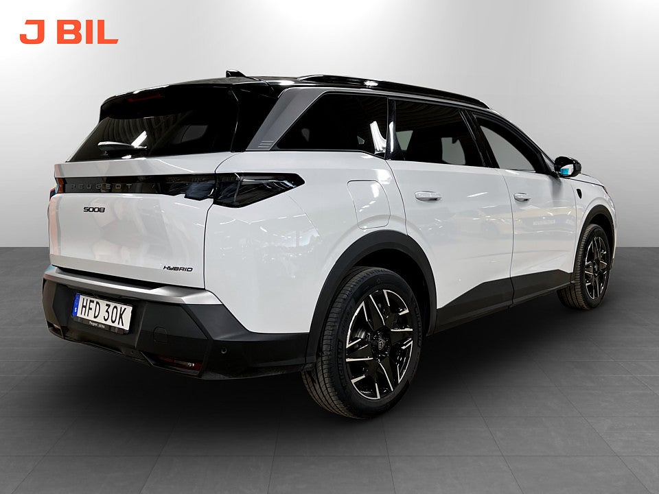 Bild på Peugeot 5008 GT Hybrid 145hk Aut 7-SITS B-KAMERA CARPLAY