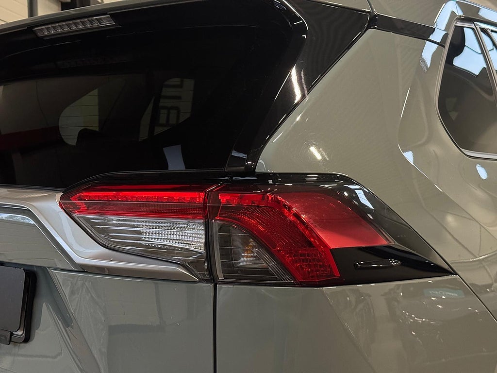 Toyota RAV4 Hybrid AWD-i E-CVT Executive JBL Pano 360 Drag Navi