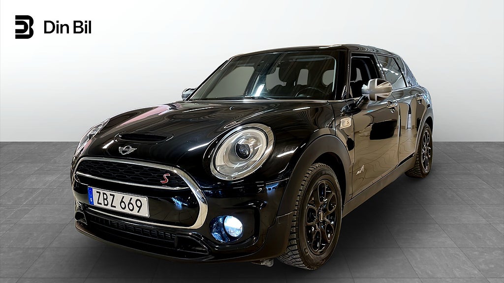 MINI Clubman S ALL4 192hk V-Hjul MoK-Värm Navi