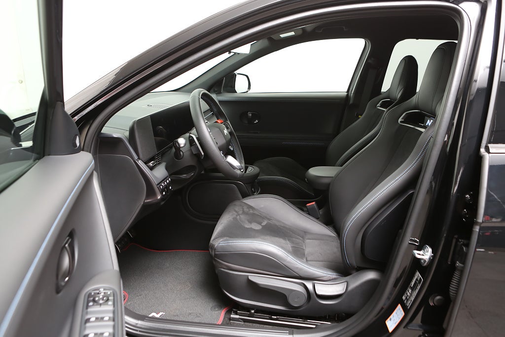 Hyundai IONIQ 5 84 kWh 650Hk Head-up Bose 360°Kamera Moms 2024