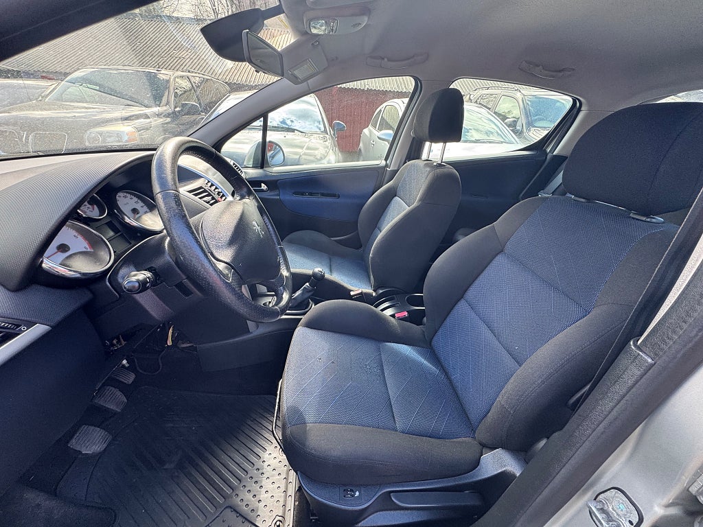 Peugeot 207 5-dörrar 1.6 HDi FAP Sport Euro 4 Nybesiktad