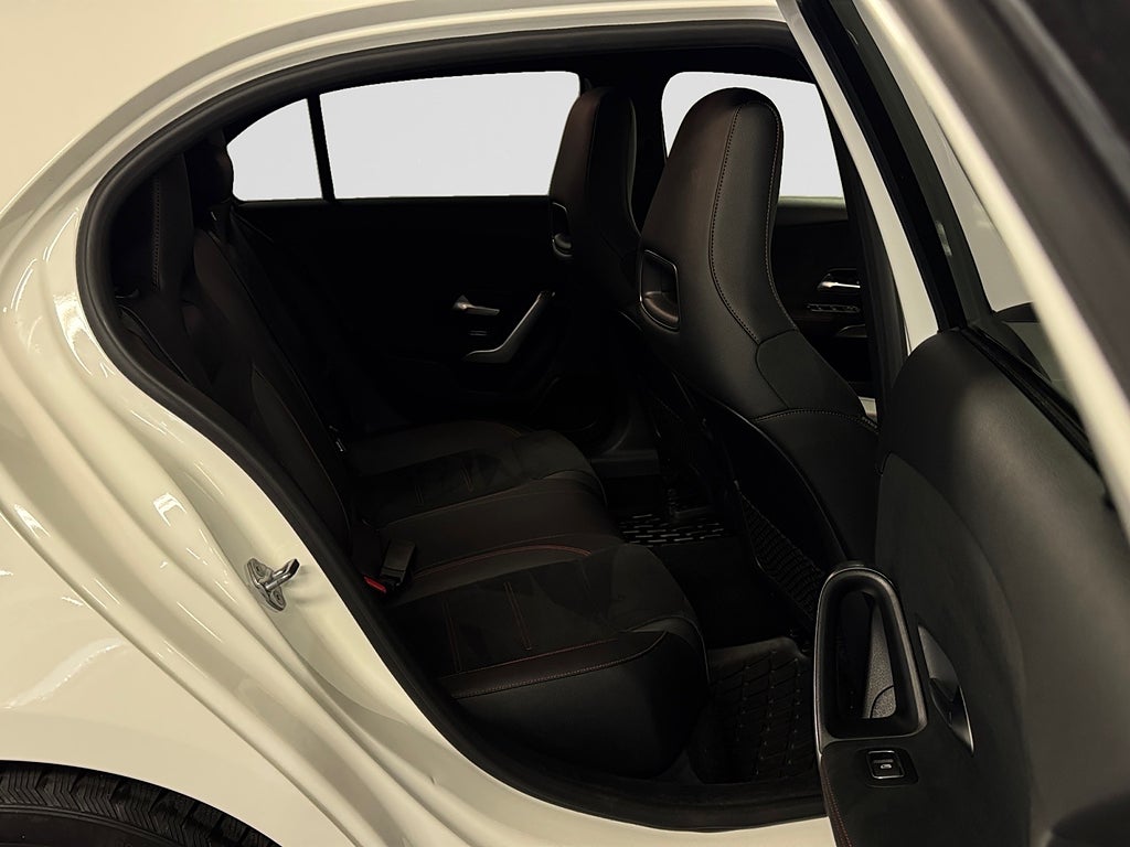 Mercedes-Benz A 250 AMG Sport Nightpackage Navi Widescreen bild 21