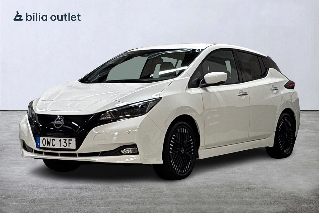 Nissan Leaf 40kWh N-Connecta 150hk Navi Rattvärm 360°k MOMS