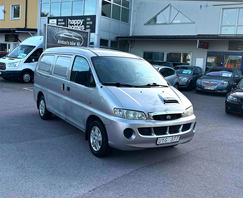 Hyundai H-1 H-1 2,5 TD Automatisk **Ränta 3.95%**