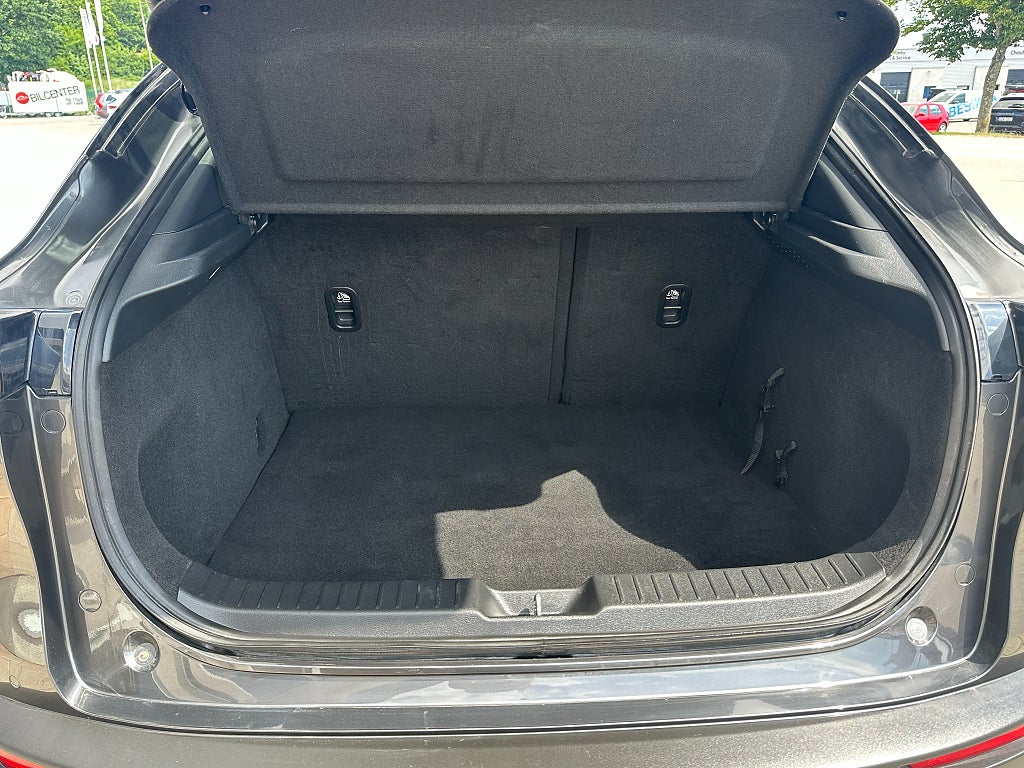 Mazda CX-30 2.0 SKYACTIV-X 180 hk COSMO M Hybrid