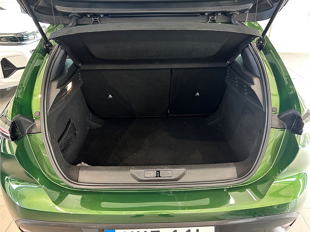 Bild på Peugeot 308 5D Active Pack 1.2 PT 130hk - CARPLAY,FARTHÅLLARE