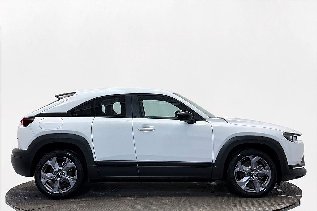 Mazda MX-30 35.5 kWh CCS HUD Navi B-Kamera P-Sens Moms 143hk