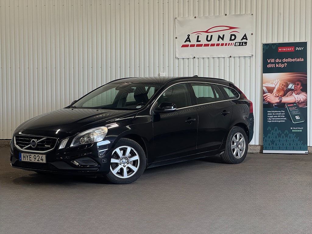 Volvo V60 T4F Powershift Momentum Euro 5 Nyservad