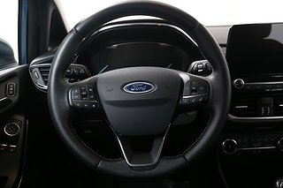 Halvkombi Ford Fiesta 10 av 20