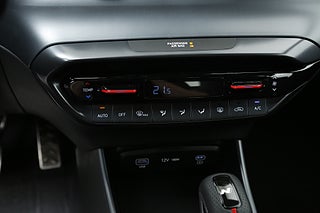 Halvkombi Hyundai i20 16 av 20