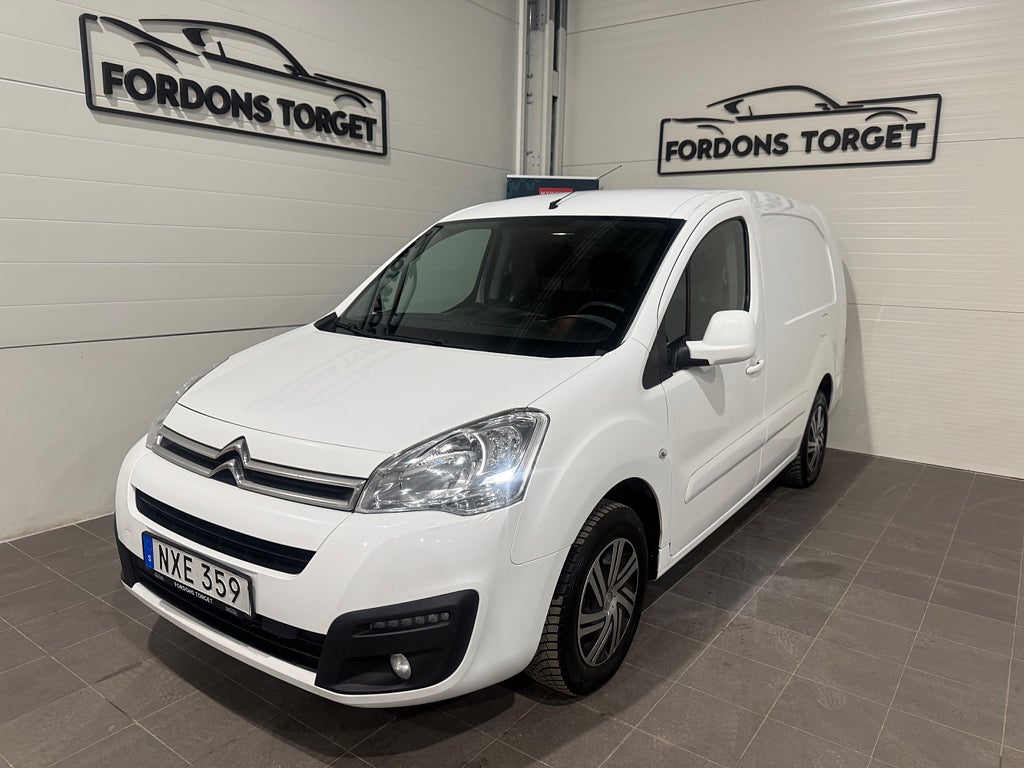 Citroën Berlingo Van L2(Långa) 1,6BlueHDI 99HK |CarPlay|3Sits|Navi|