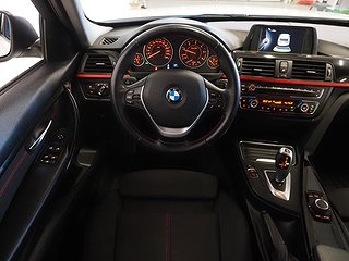 Kombi BMW 318 13 av 23