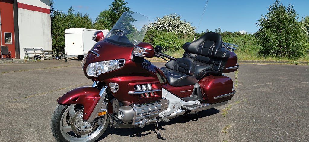 Honda Powersports GL1800A Gold Wing 1.8