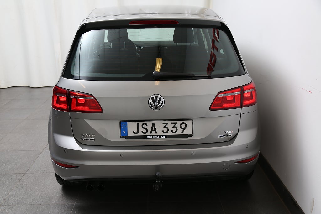 Volkswagen Golf Sportsvan 1,4 TSI 125hk Masters DSG Kamera 1ägare Drag 2015