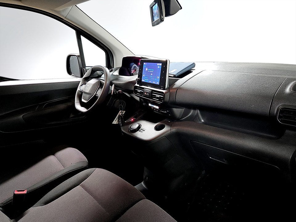 Bild på Peugeot Partner PRO+ 1.5 BHDi 130hk Aut L2 - B-KAMERA, DRAG
