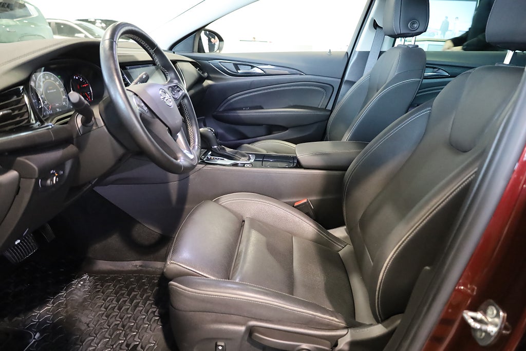 Opel Insignia Grand Sport 1.5 Turbo OPC-Line AUT Navi Kamera M-Värme 2018