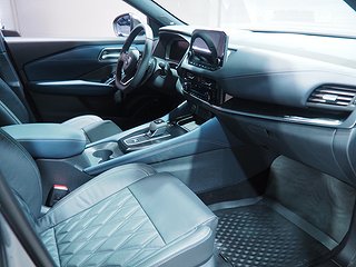 SUV Nissan Qashqai 6 av 24