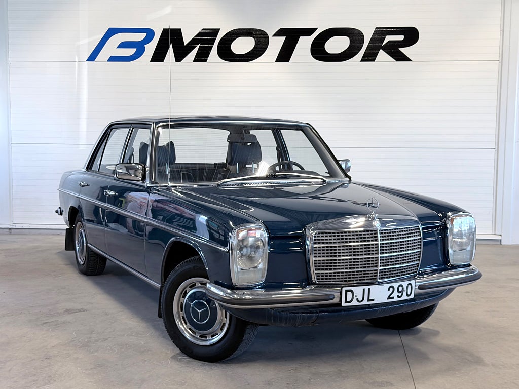 Mercedes-Benz 200 W115 2.0 95hk Manuell