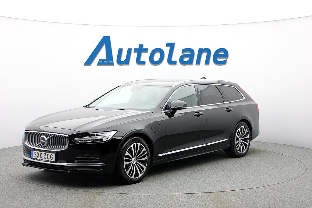 Volvo V90 Recharge T6 AWD Core Bright Sommarkampanj 4,99% 350hk