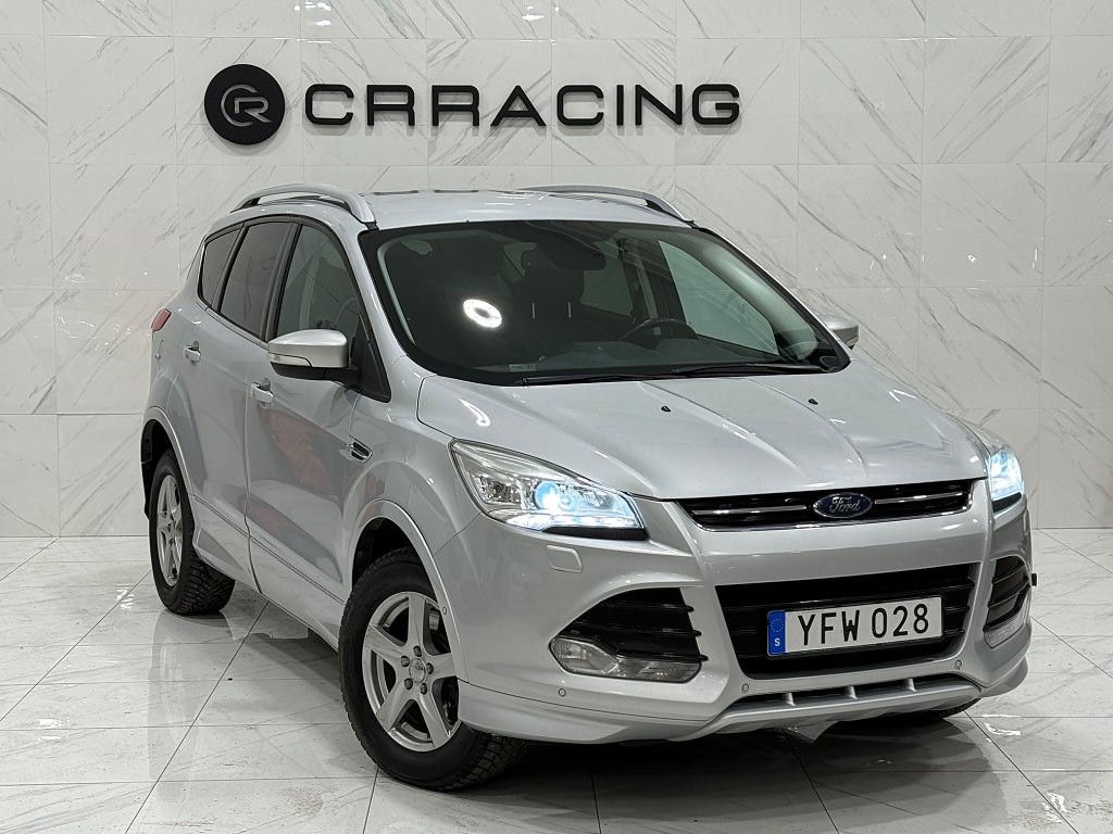 Ford Kuga 2.0 TDCi AWD Powershift Titanium Plus, se spec