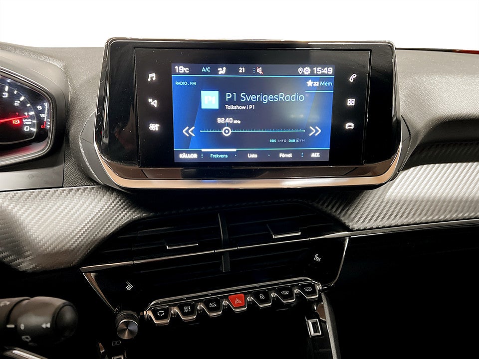 Bild på Peugeot 2008 Active Pack 1.2 PT 130hk Aut CARPLAY P-SENSORER
