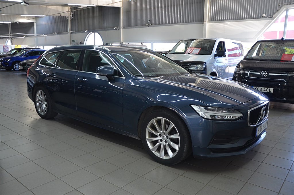 Volvo V90 D4 190hk Momentum B-Kamera / Drag