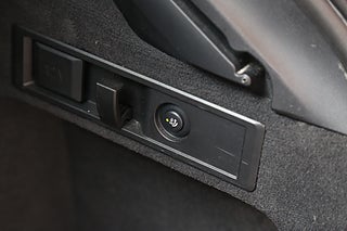 Kombi BMW 330e 23 av 24