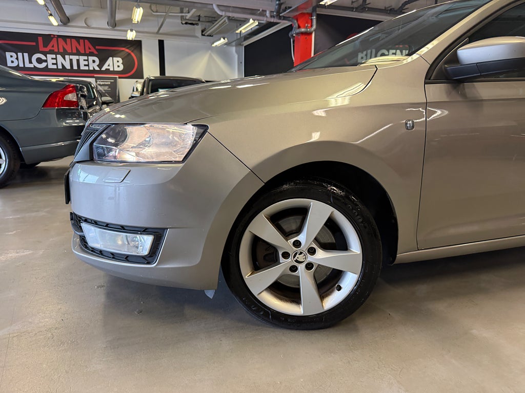 Skoda Rapid 2013 - miniatyr 2