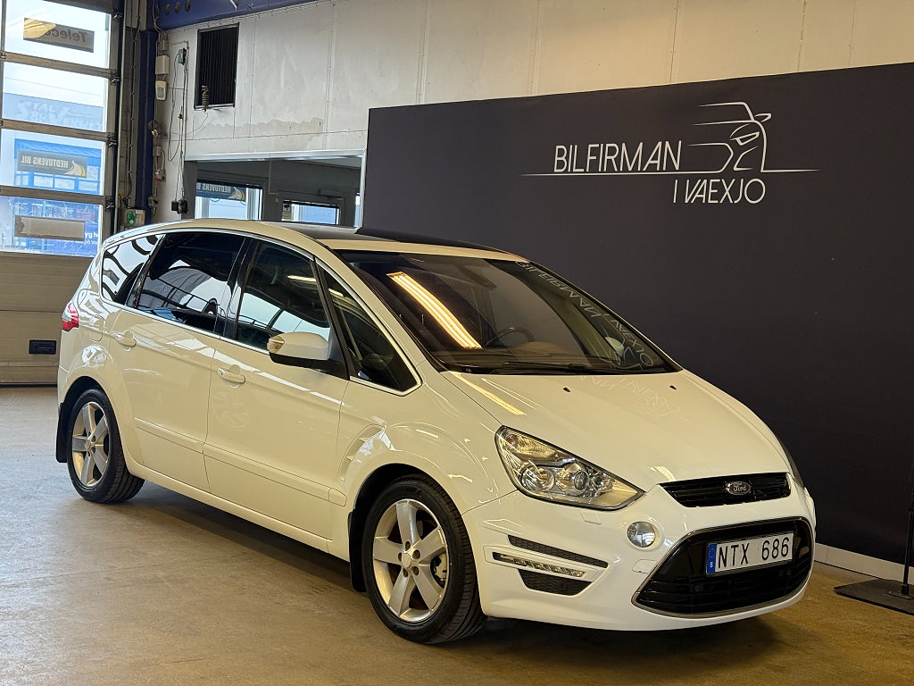 Ford S-Max 2.0 TDCi Business *Panorama, 7-Sits, Drag*
