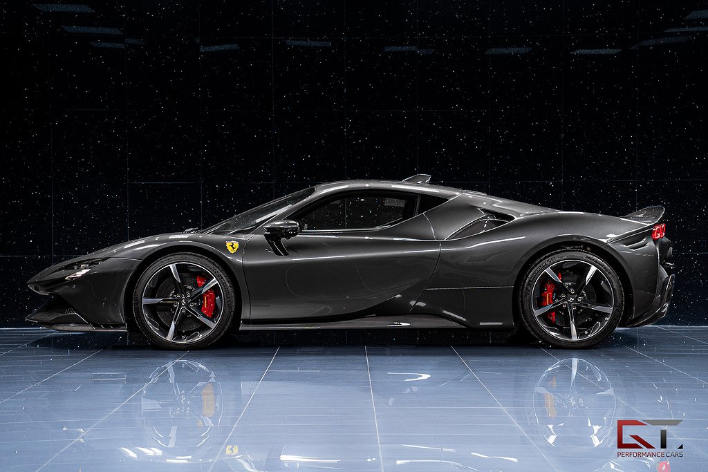 Ferrari SF90 Stradale 3.9 V8 DCT, 1000hk, 2022