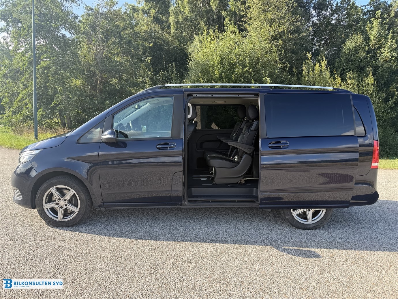 Mercedes-Benz V 2017, bild 4/37