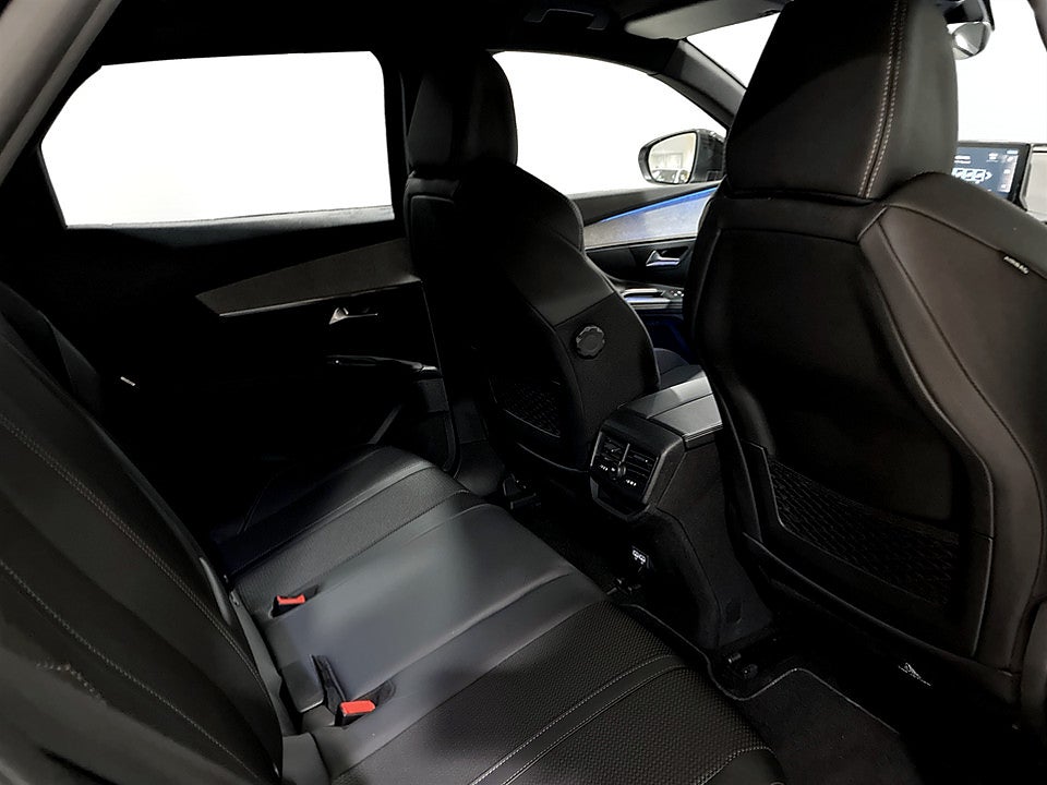 Bild på Peugeot 3008 GT 1.2 PT 130hk B-KAMERA CARPLAY