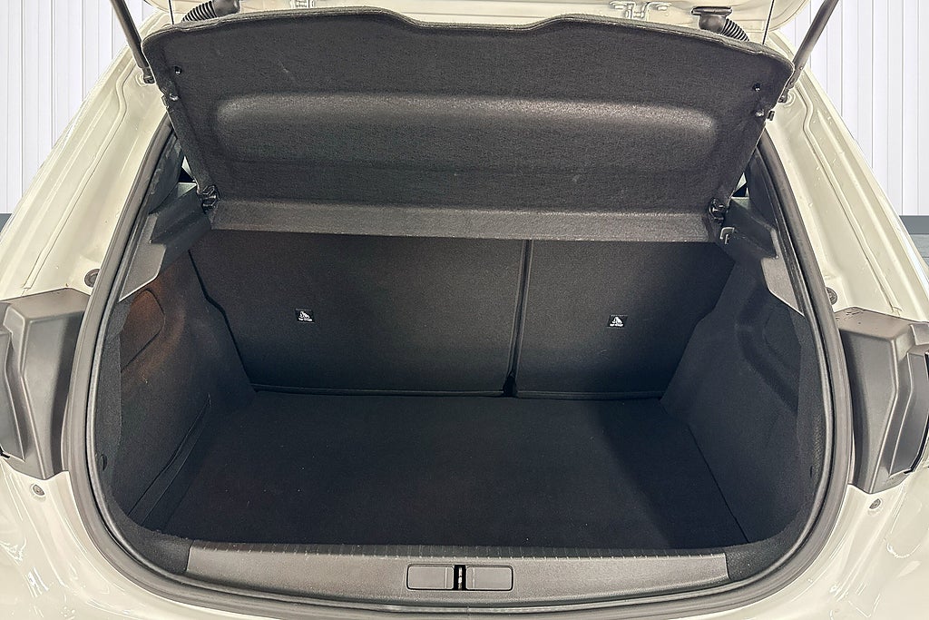 Peugeot 208 2020