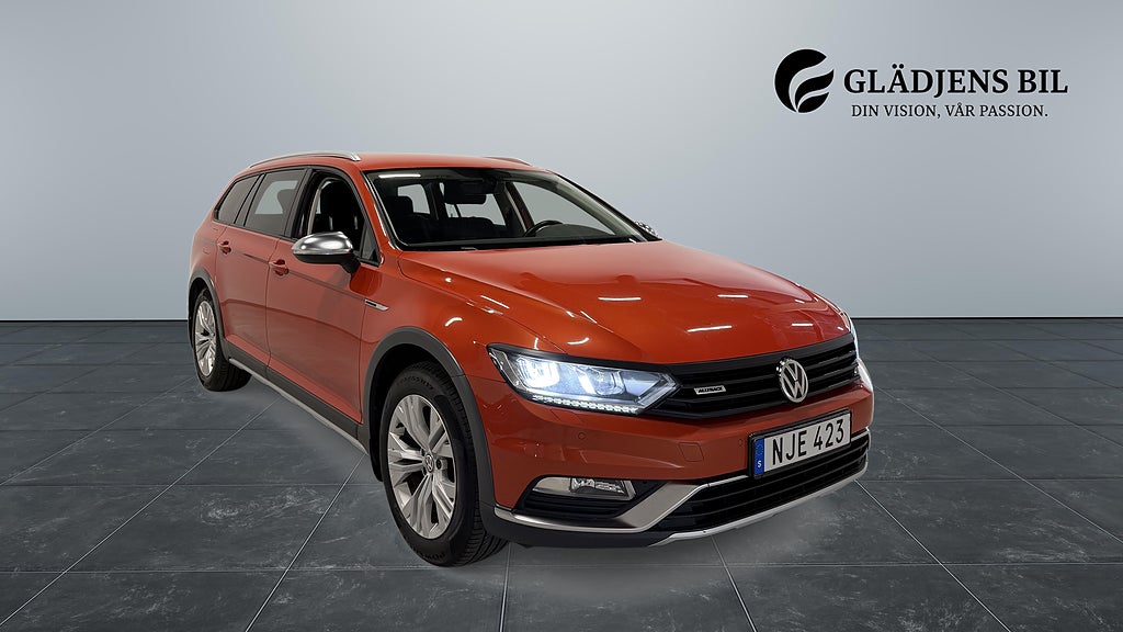 Volkswagen Passat Alltrack 2.0 TDI DPF SCR 4Motion B-Kamera Drag Keyless Värmare
