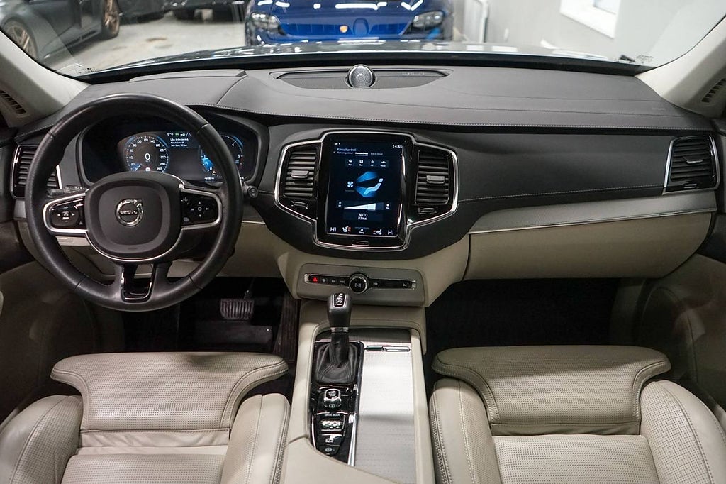 Volvo XC90 2018 - miniatyr 13