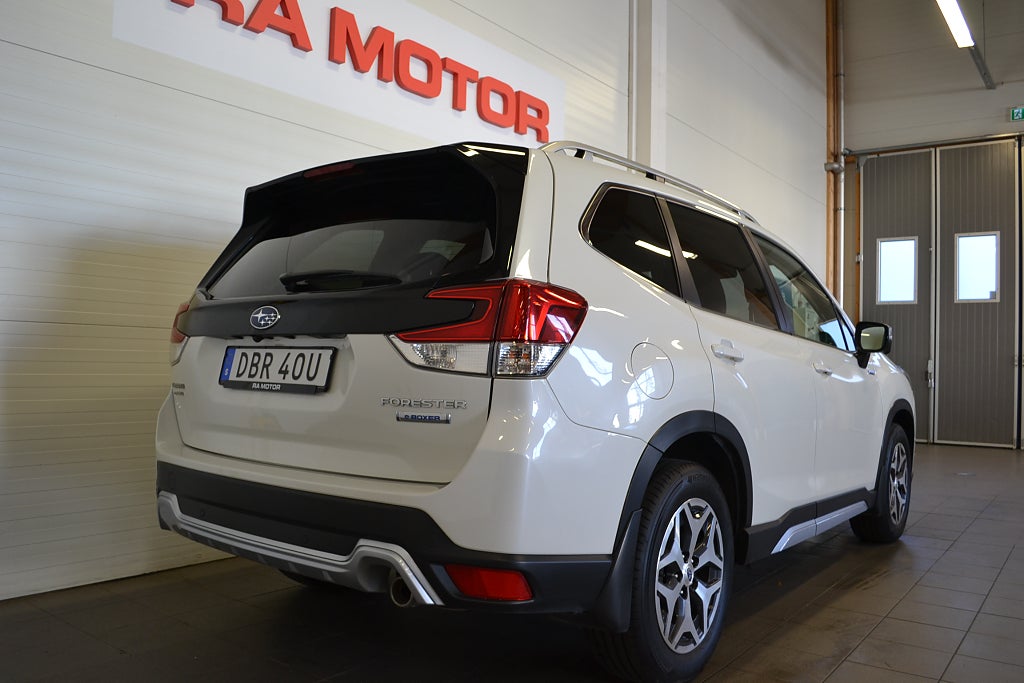 Subaru Forester 2,0i e-Boxer XFuel Active AWD Aut Extraljus Motor-v