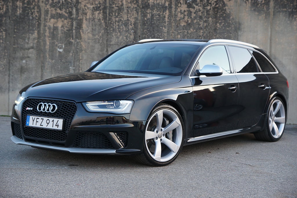 Audi RS4 Avant 4.2 FSI V8 Quattro|Keramiska|Kolfiber|Skalstolar|