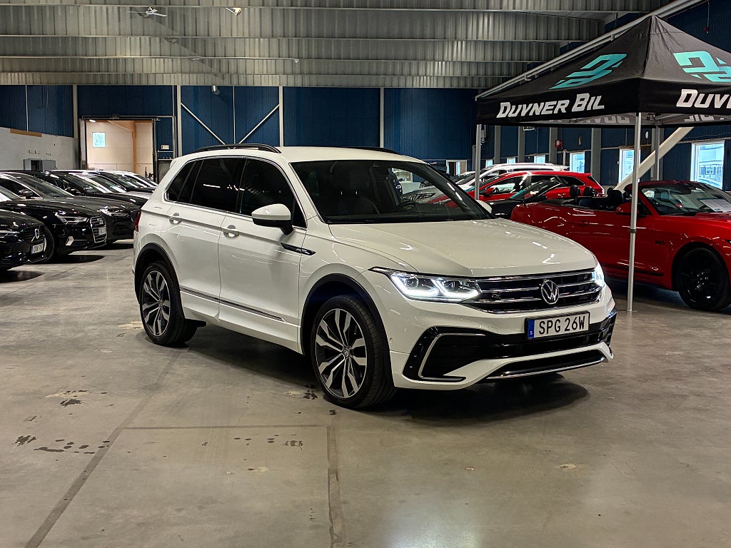 Volkswagen Tiguan 2.0 TDI Aut 4M R-Line | Cockpit | Harmon | Drag