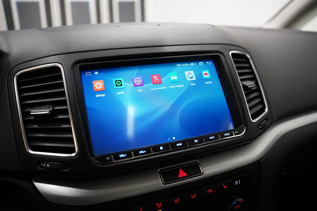 Volkswagen Sharan 2.0 TDI 4Motion150hk Base 7-sits Pano D-värm Drag B-kam