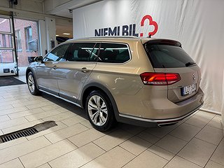 Volkswagen Passat Alltrack 2.0 TDI 4M Drag/Mvärm/Bkamera/S&V